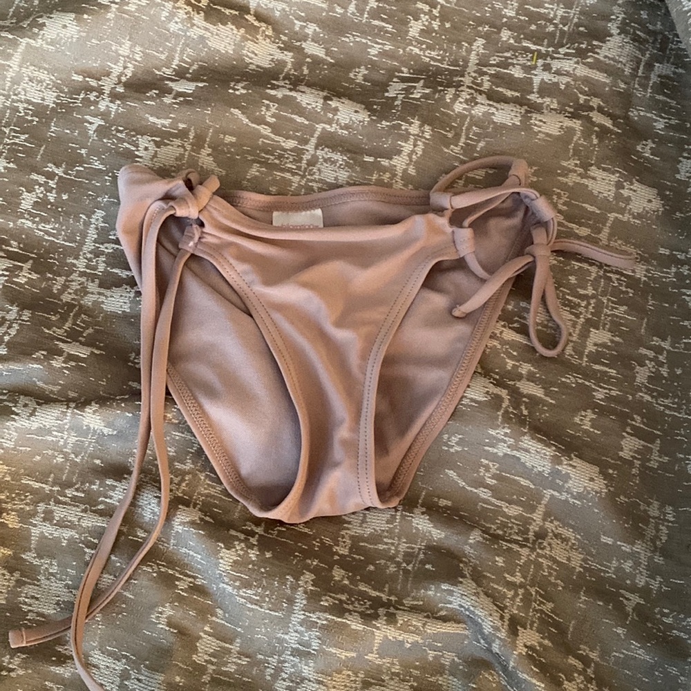 bikini bottoms
